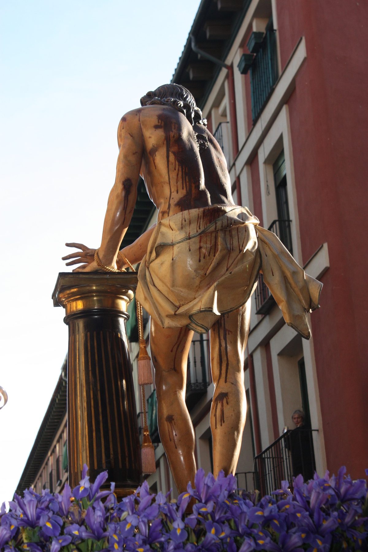 Nuestro Padre Jesús Atado a la Columna en su paso procesional